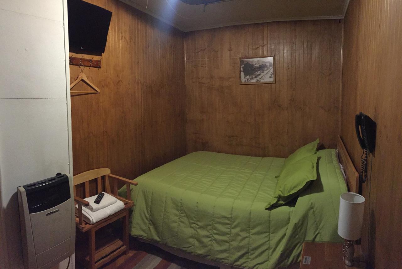 Hostal Chalet Las Violetas Пунта Аренас Екстериор снимка