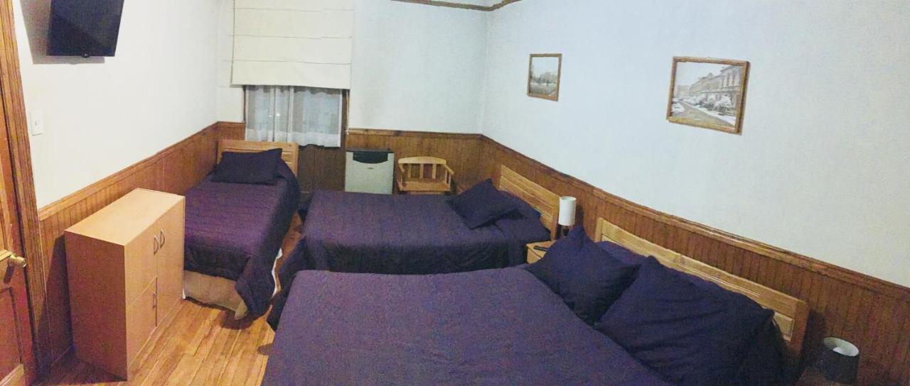 Hostal Chalet Las Violetas Пунта Аренас Екстериор снимка