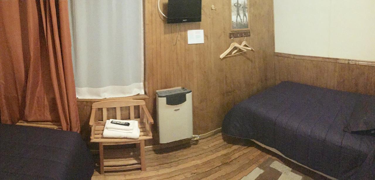 Hostal Chalet Las Violetas Пунта Аренас Екстериор снимка
